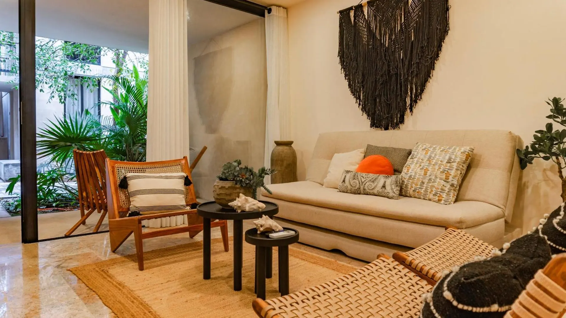 Modern Apartment - 2Bdr Near The Beach And Supermarkets Tulum