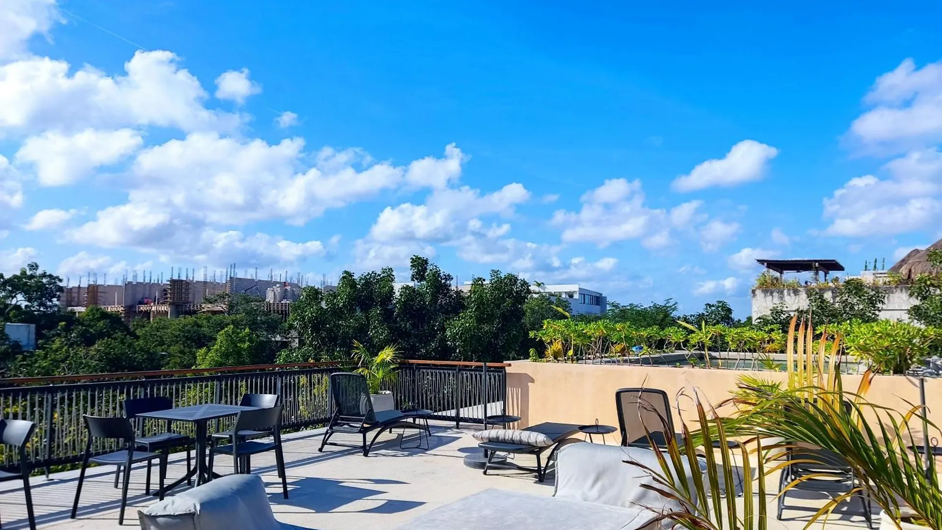 Modern Apartment - 2Bdr Near The Beach And Supermarkets Tulum